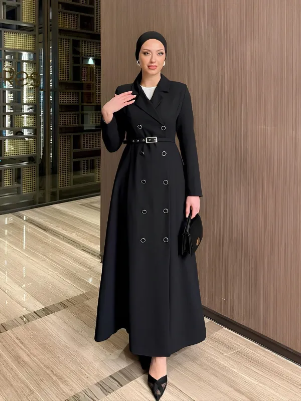 Robe ceinturée col veste