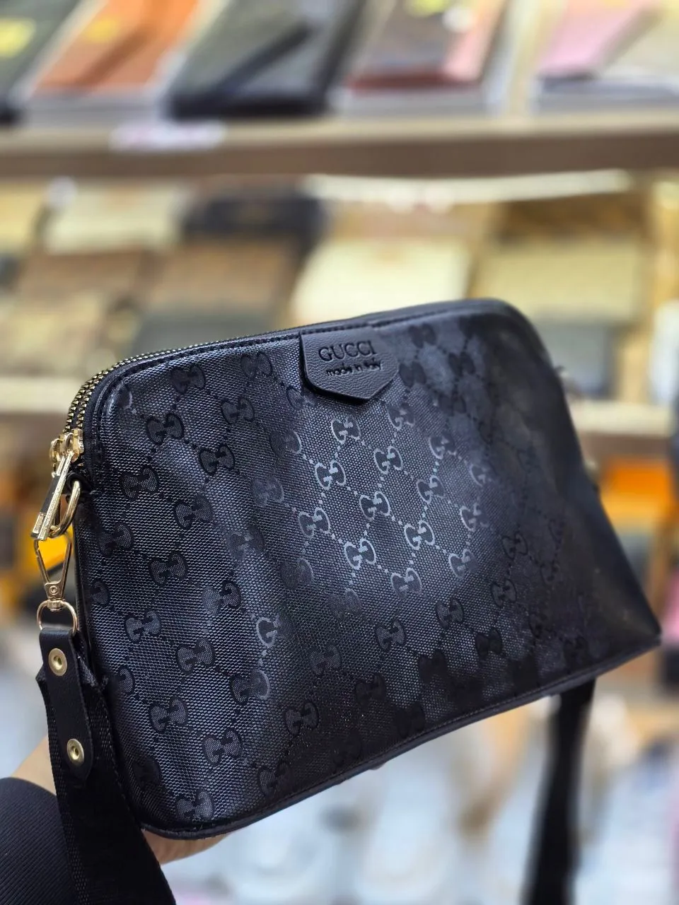 Sac GUESS crossbody en cuir