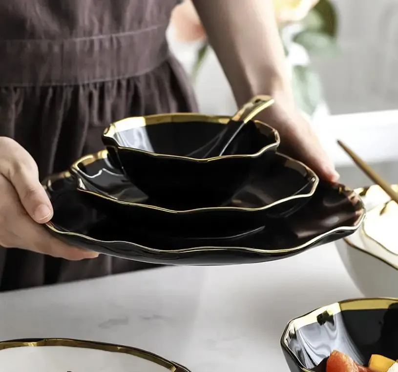 Service de table en porcelaine