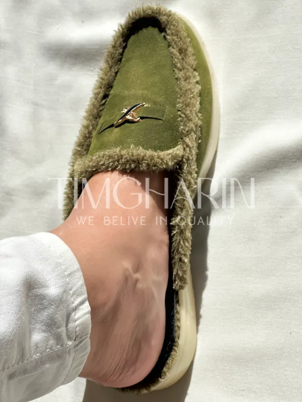 Babouche en Fourrure Vert Militaire