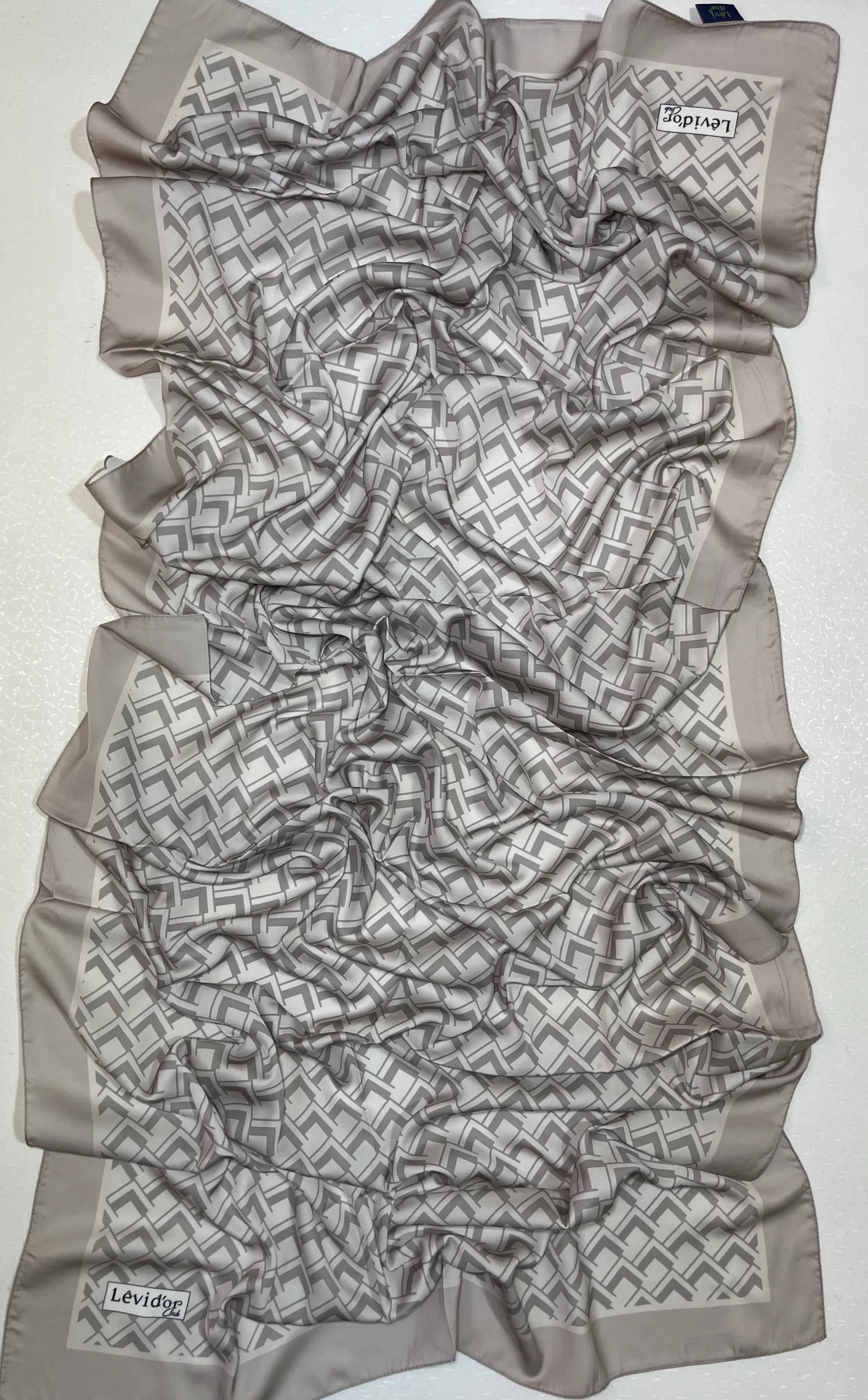 CHALE PREMIUM LEVIDOR CODE-HS00L-06LVD