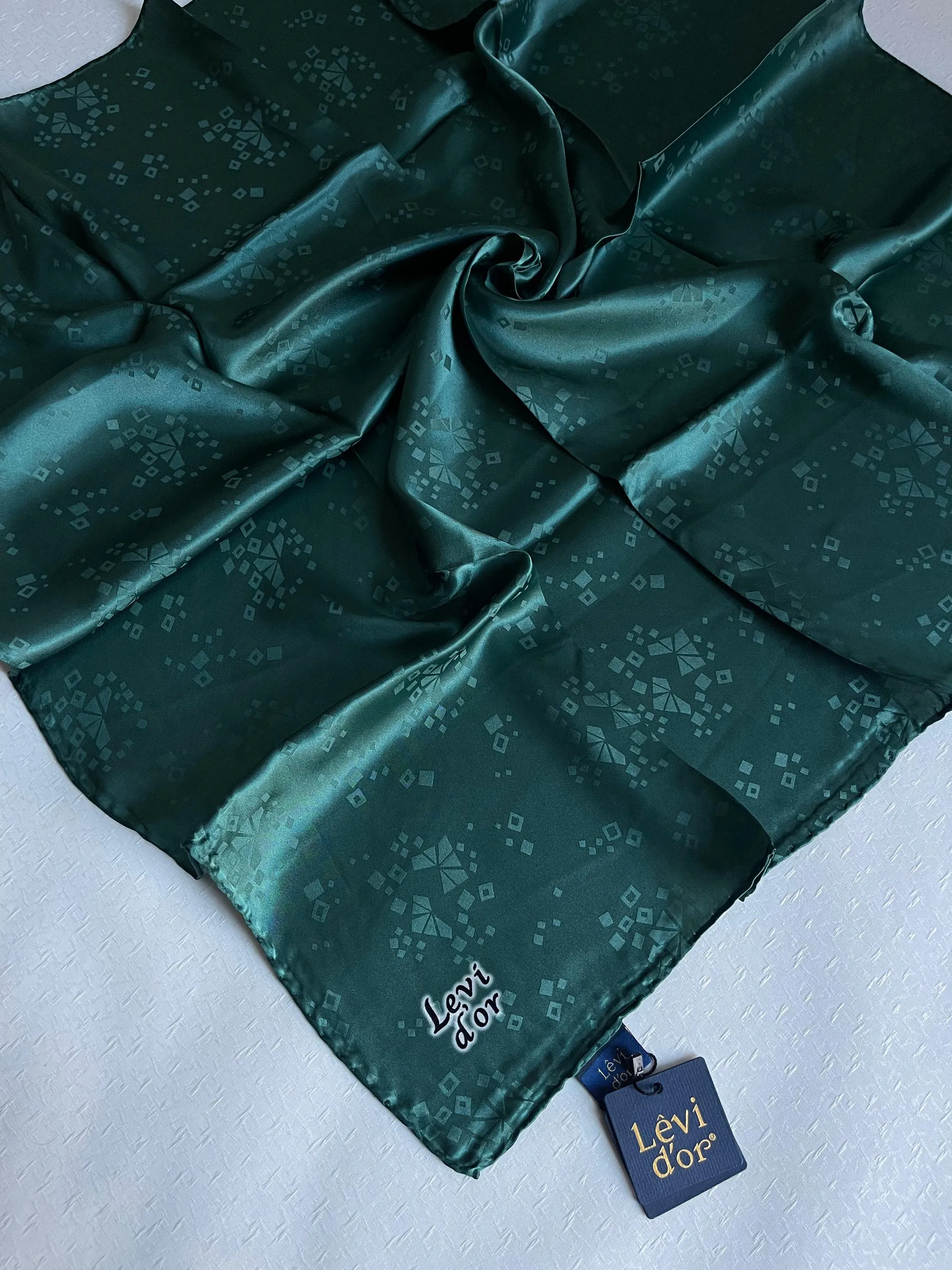 LEVIDOR Écharpe 100% PURE SOIE CODE-HSCLVD00279SI-1
