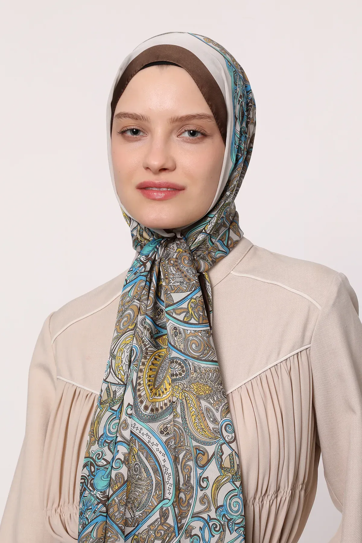 Châle LuvènSara - Satin de Soie CODE-HS884LVS1117