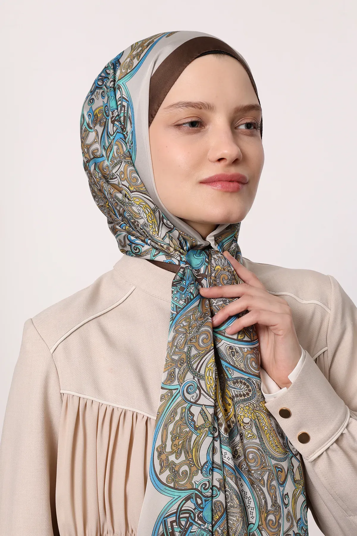 Châle LuvènSara - Satin de Soie CODE-HS884LVS1117