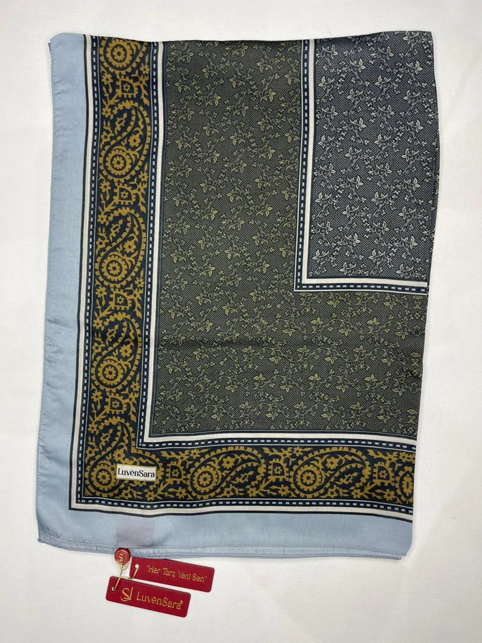 Châle LuvènSara - Satin de Soie CODE-HS889LVS007