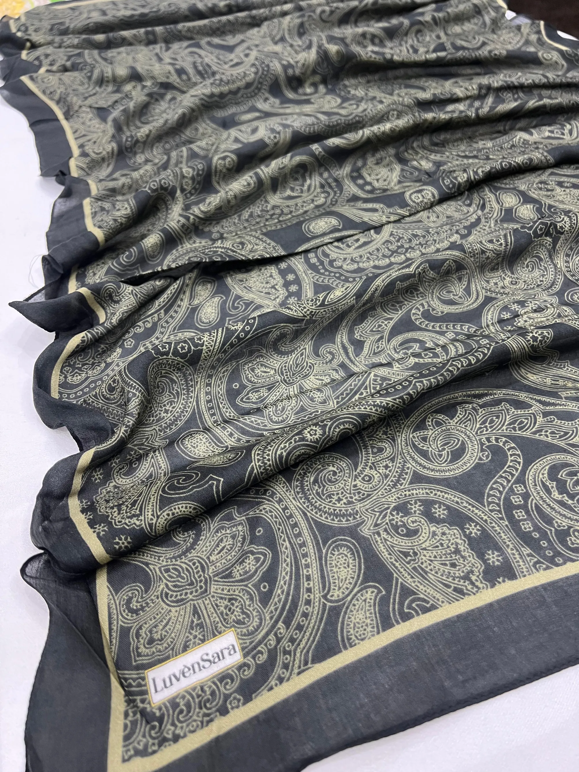 Châle LuvènSara - Modal satiné & soie – CODE-HS883LVS07