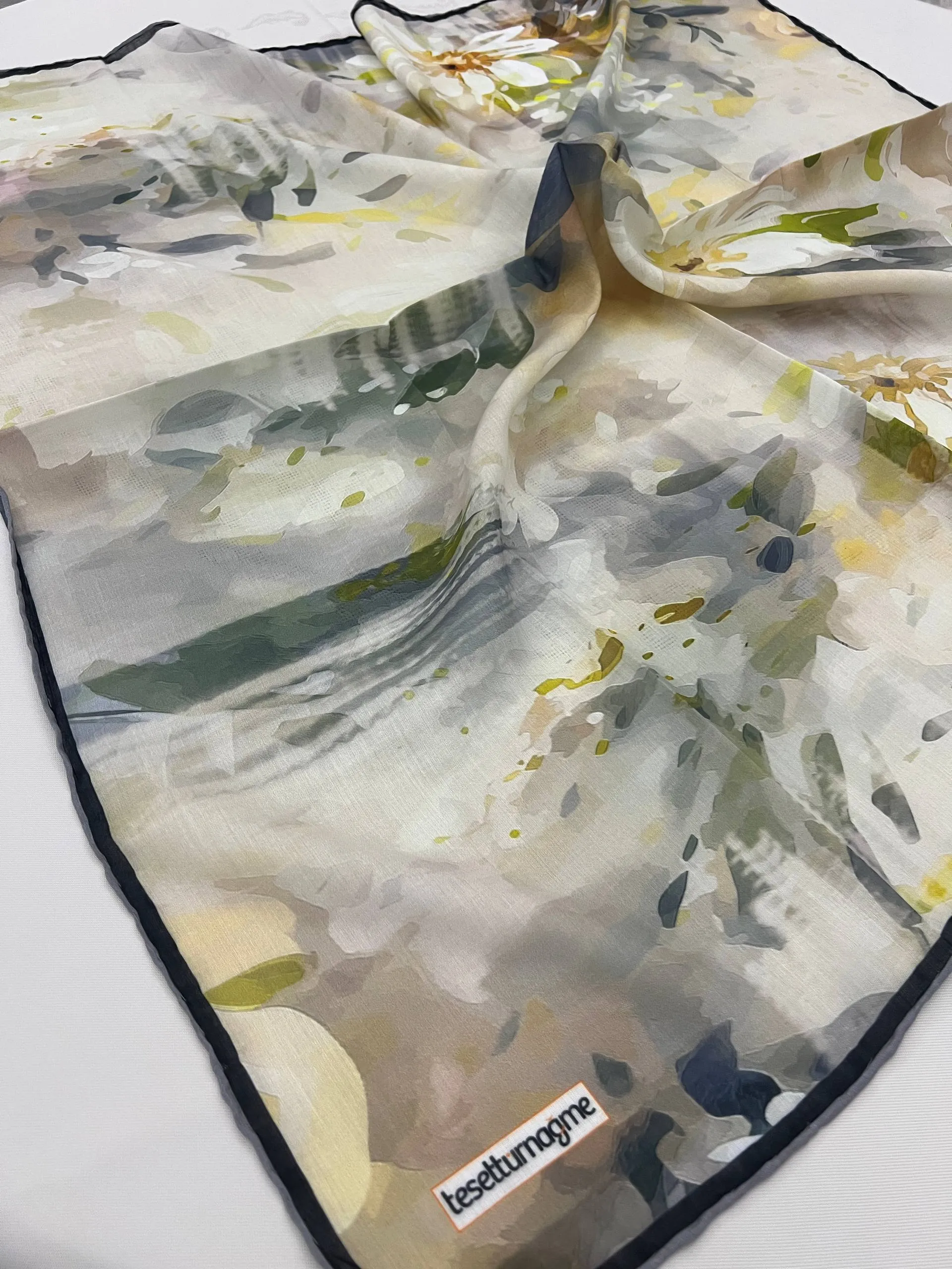 Écharpe SOFT FLOWER CODE-HS49002TSTC02