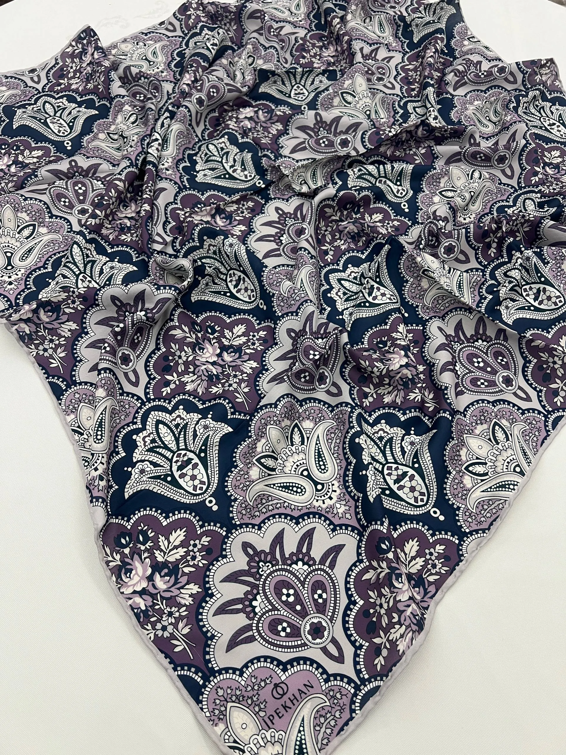 Écharpe SOFT BLOOM CODE-HS52002IPHC05