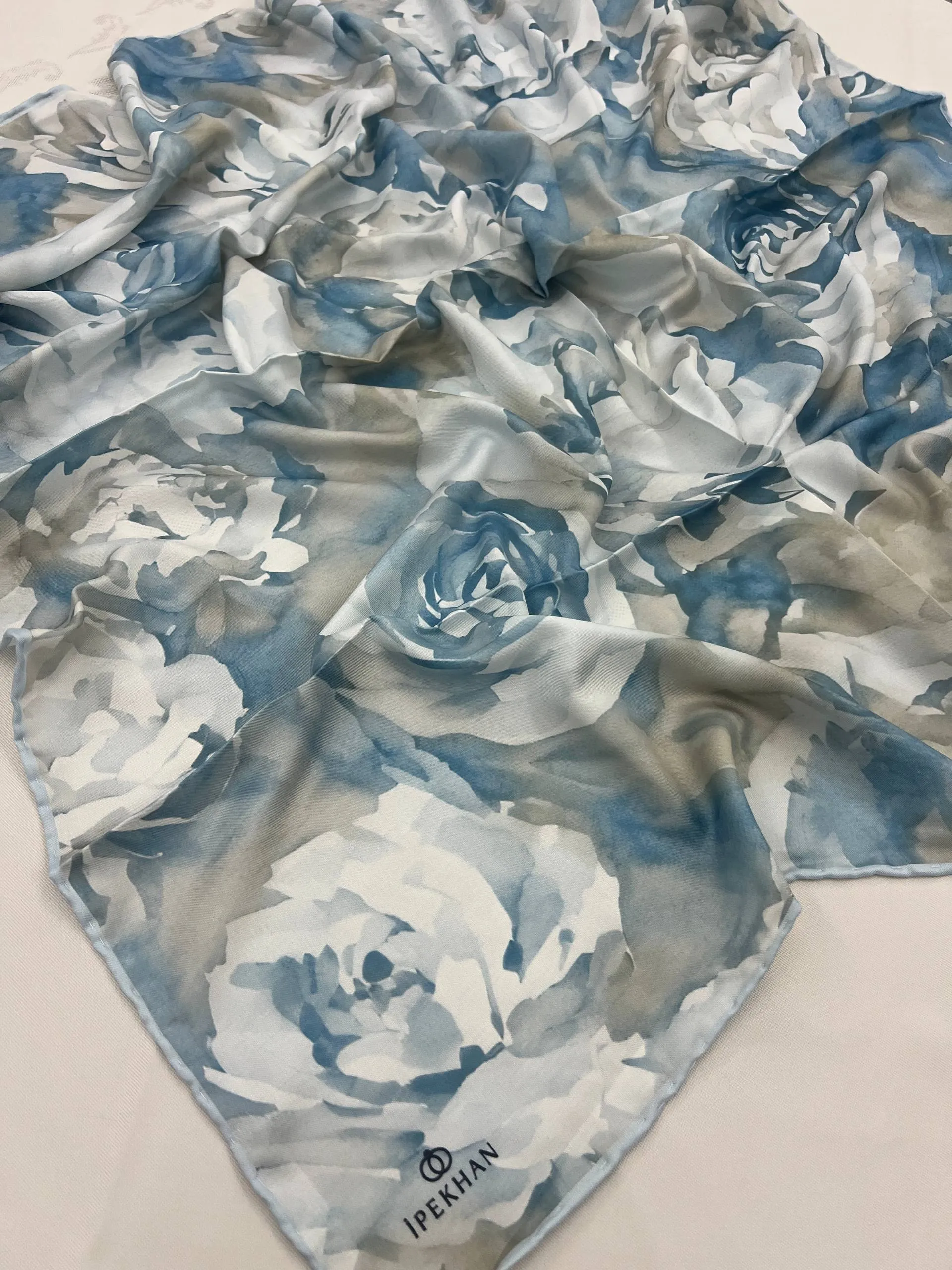 Écharpe SOFT BLOOM CODE-HS52003IPHC01