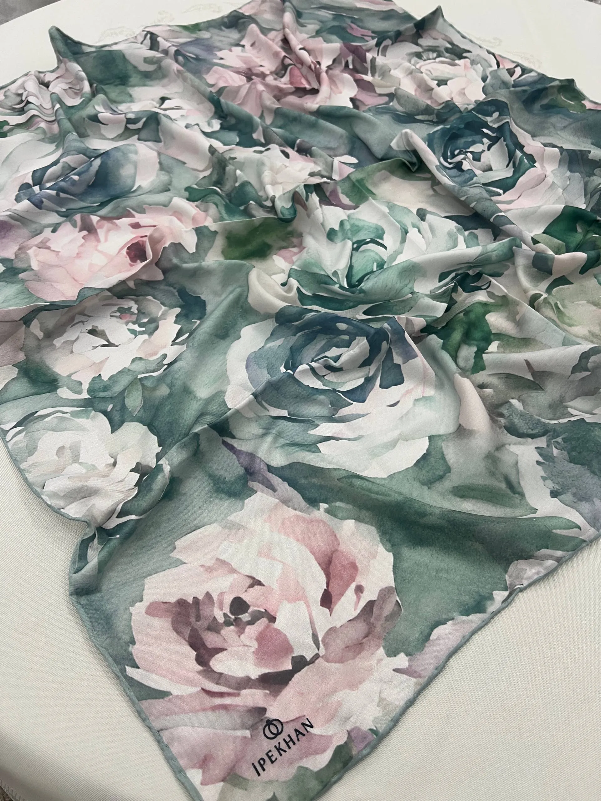 Écharpe SOFT BLOOM CODE-HS52003IPHC06