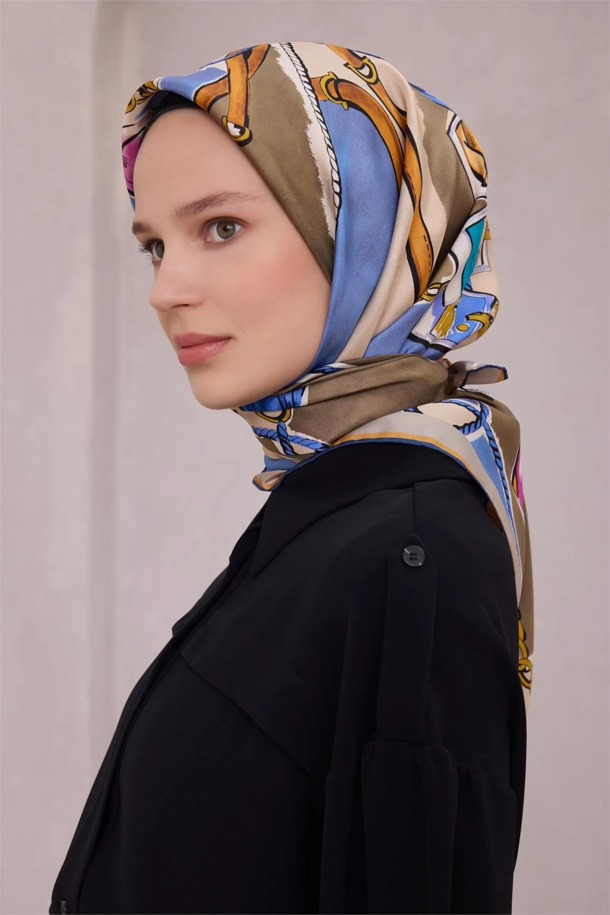 BELLI – 100 % Twill de Soie CODE HS2526BE017