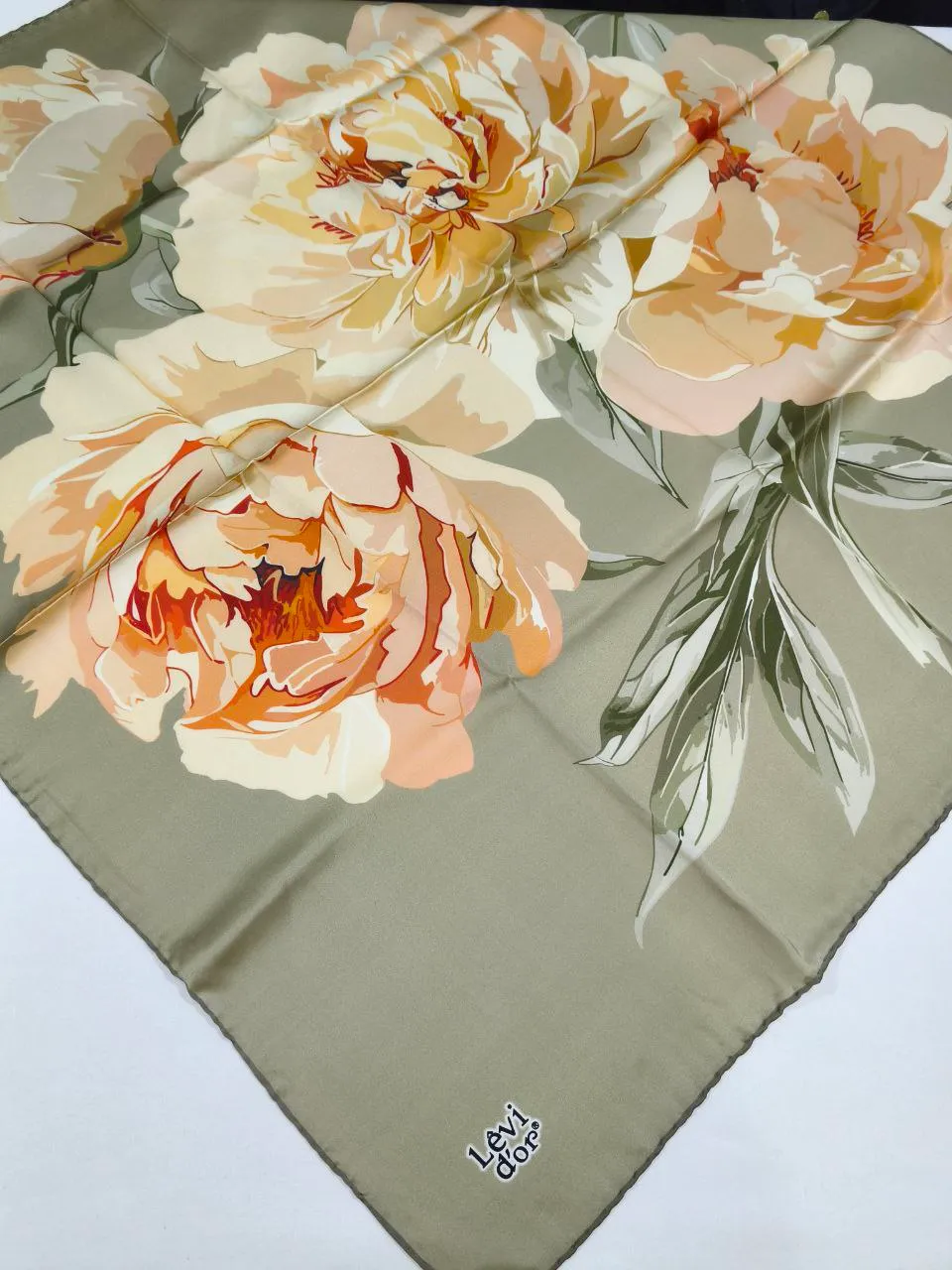 LEVIDOR Écharpe 100% SATIN DE SOIE CODE-HSCLVD70010T-4