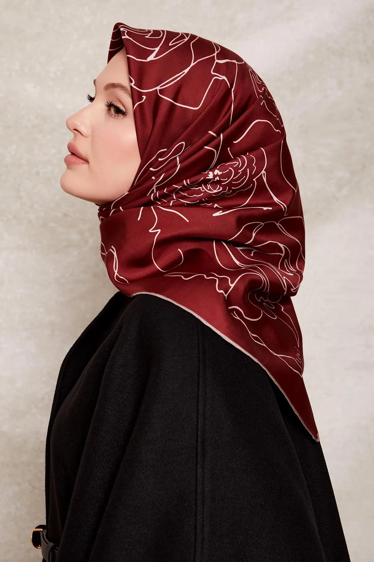 LEVIDOR Écharpe 100% SATIN DE SOIE CODE-HSCLVD70010T-8