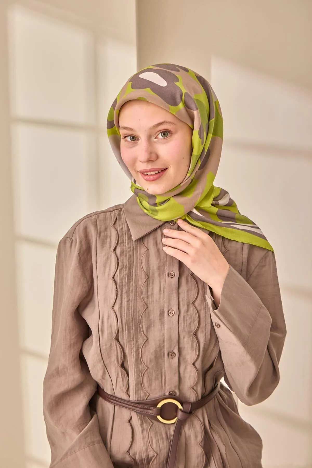 Écharpe AURA CODE-HS77000-05SLK