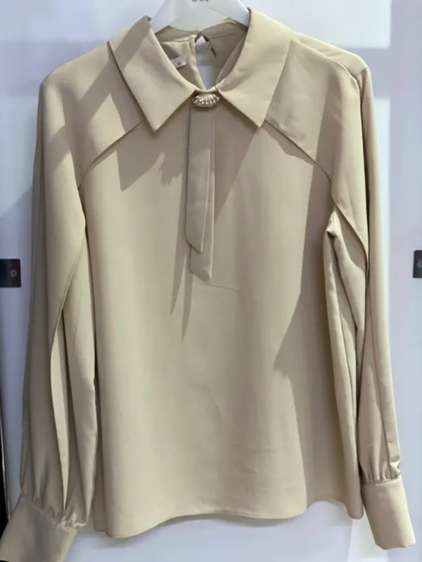 chemise beige stylish