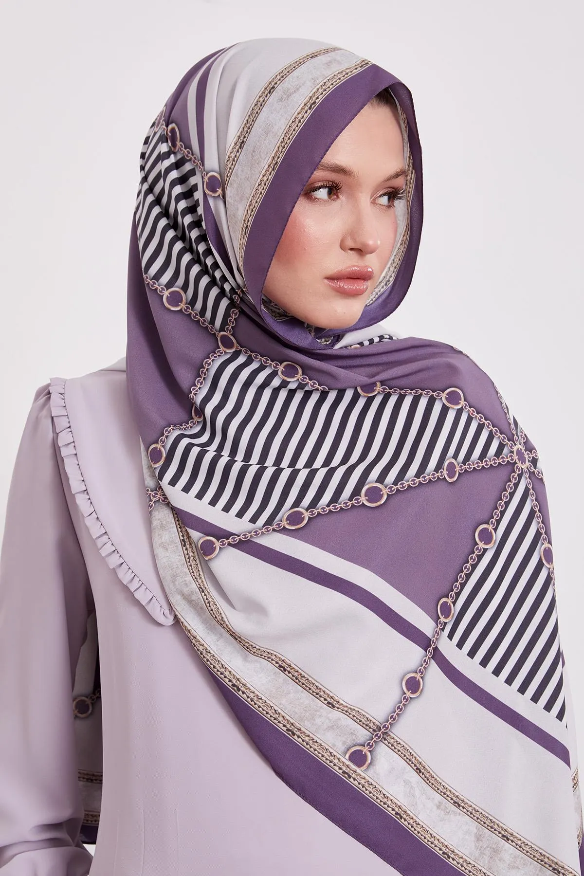 Motif de chaîne violette Love