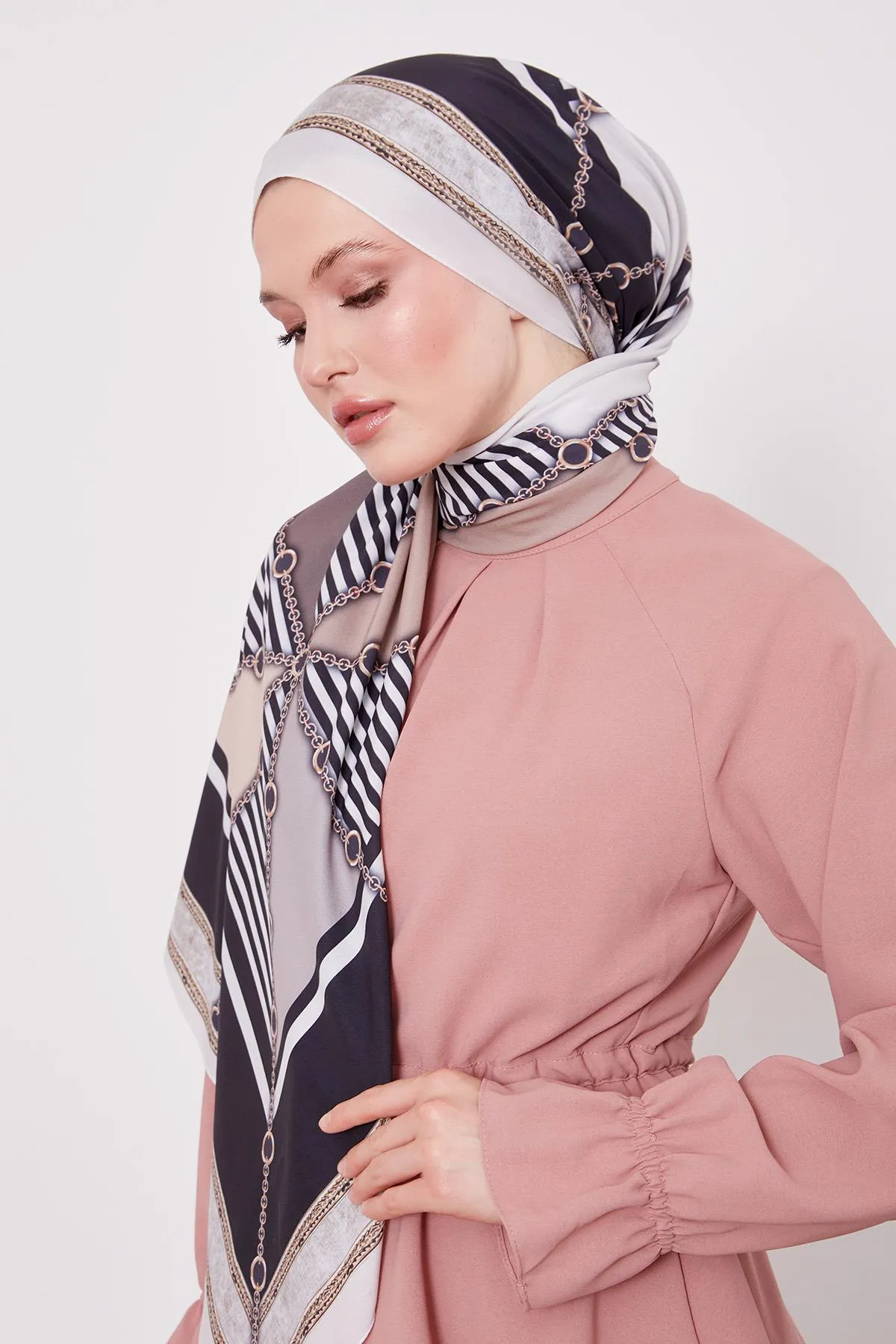 Motif chaîne beige Love