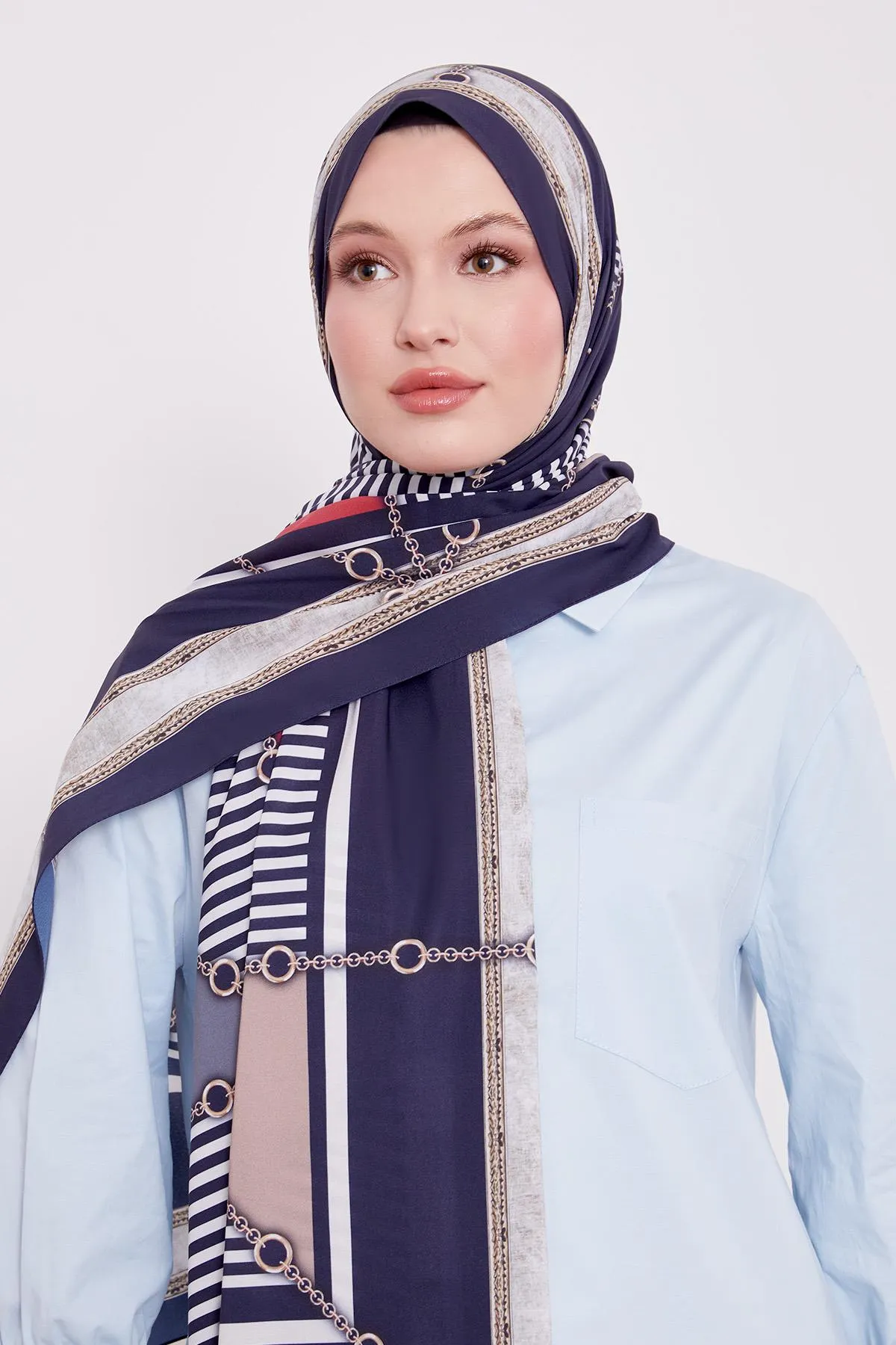 Motif chaîne bleu foncé Love