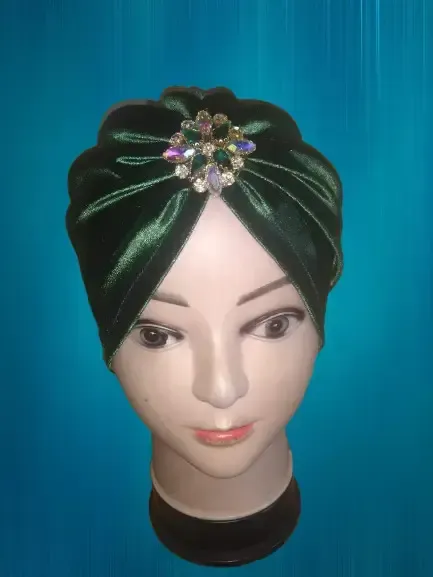 Turban Verte Clouté