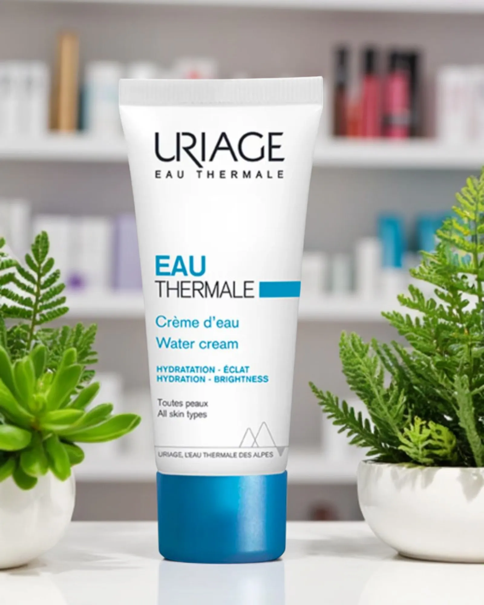 EAU THERMALE CREME D EAU LEGERE 40 ML