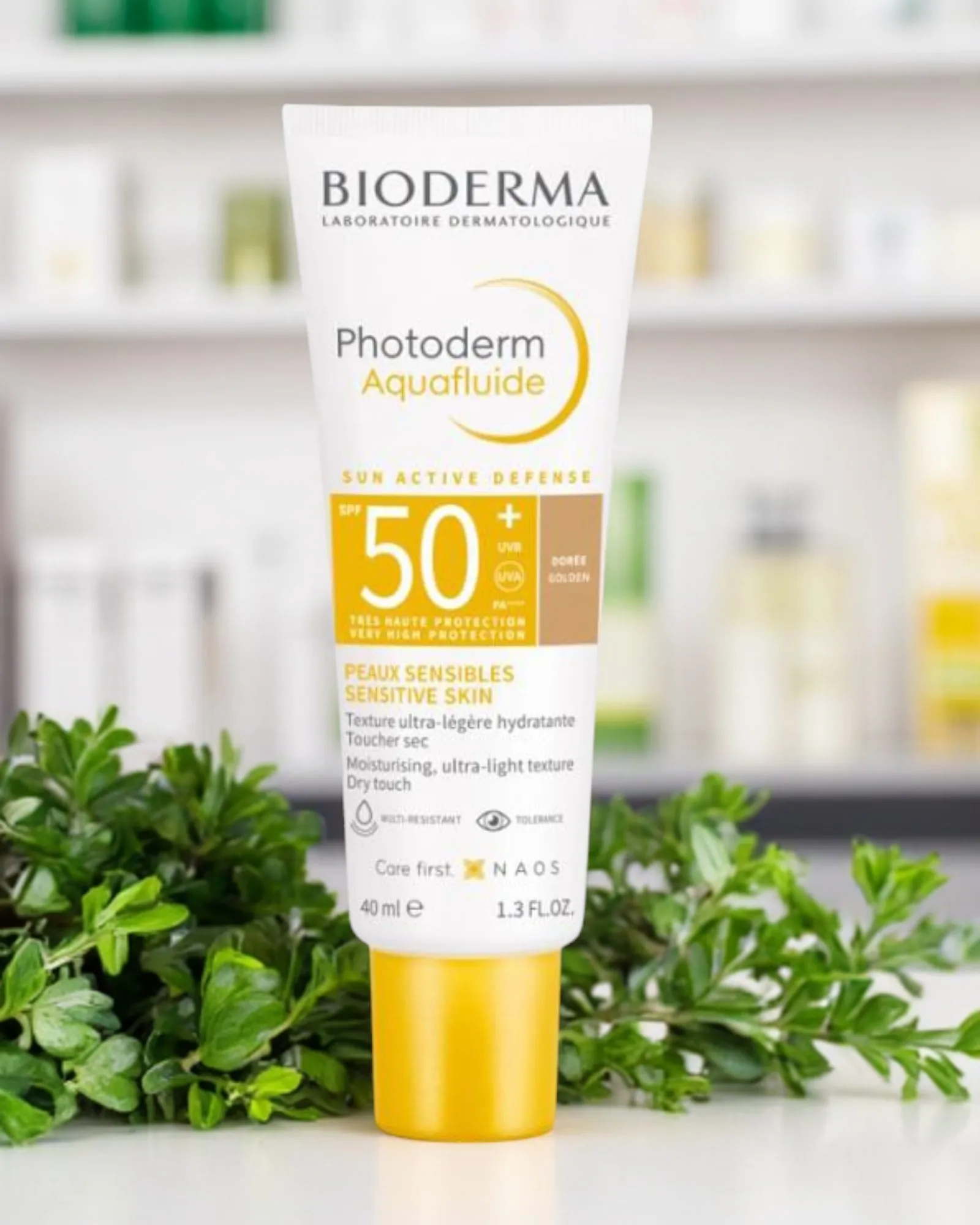 PHOTODERM AQUAFLUIDE SPF50+ DORÉ 40 ML NOUVEAU