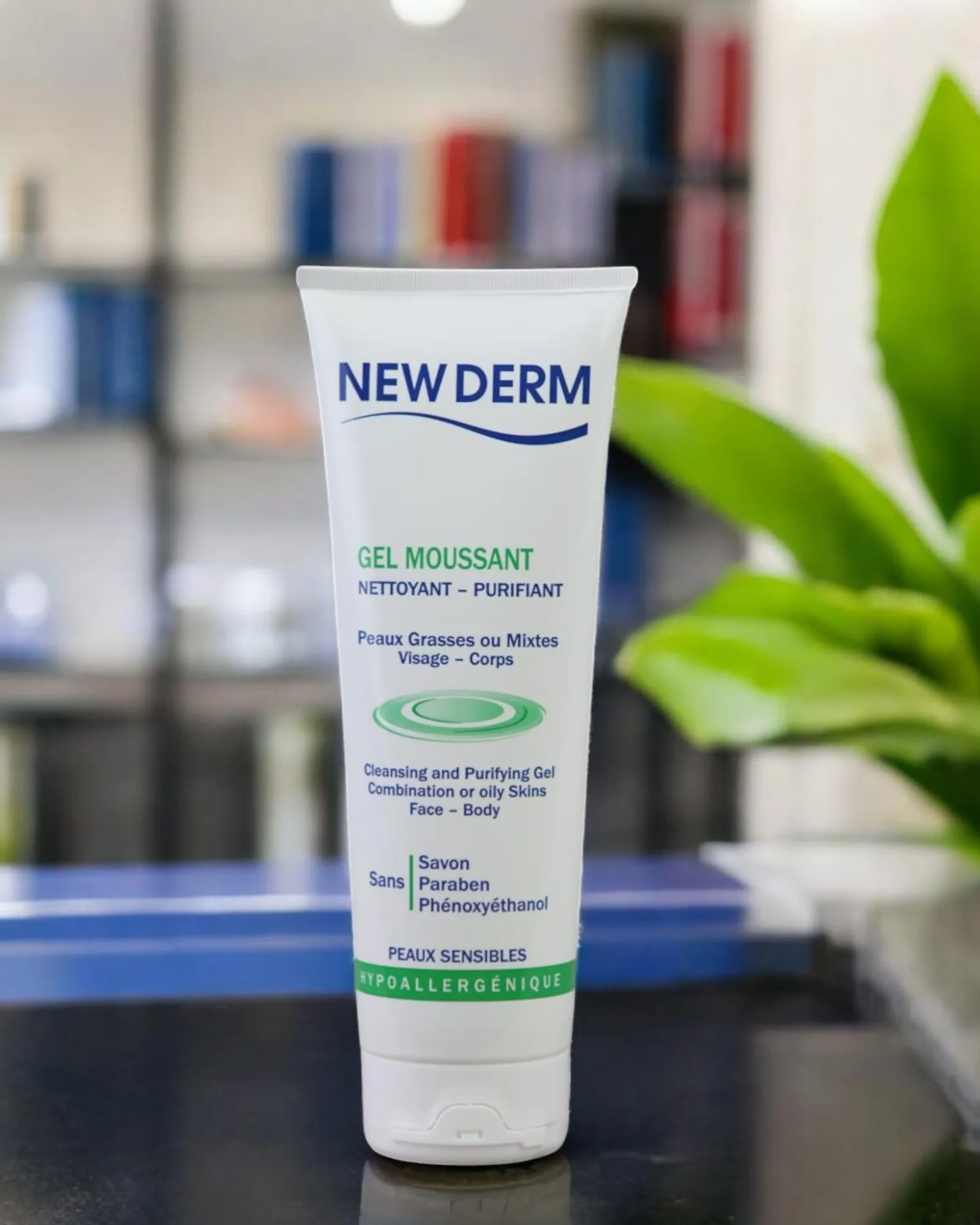 New Derm Gel Moussant Nettoyant Purifiant – 250ml