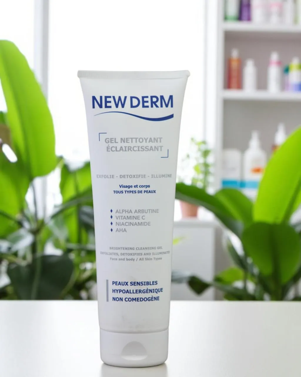 New Derm Gel Nettoyant Éclaircissant – 250ml