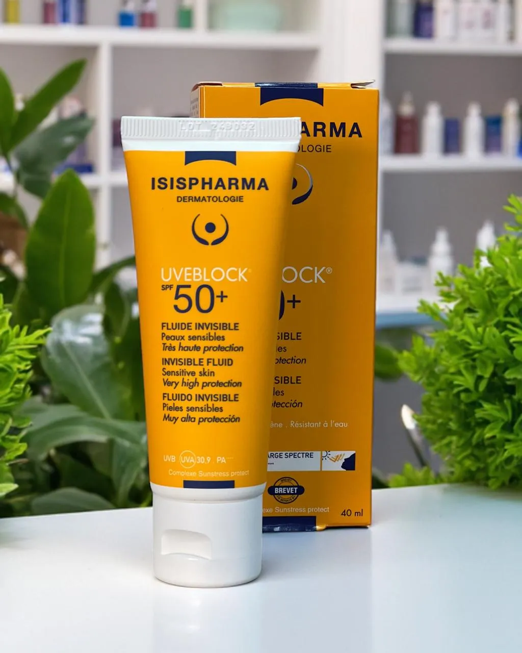 Isispharma UVEBlock Fluide Invisible Spf50+ – 40ml